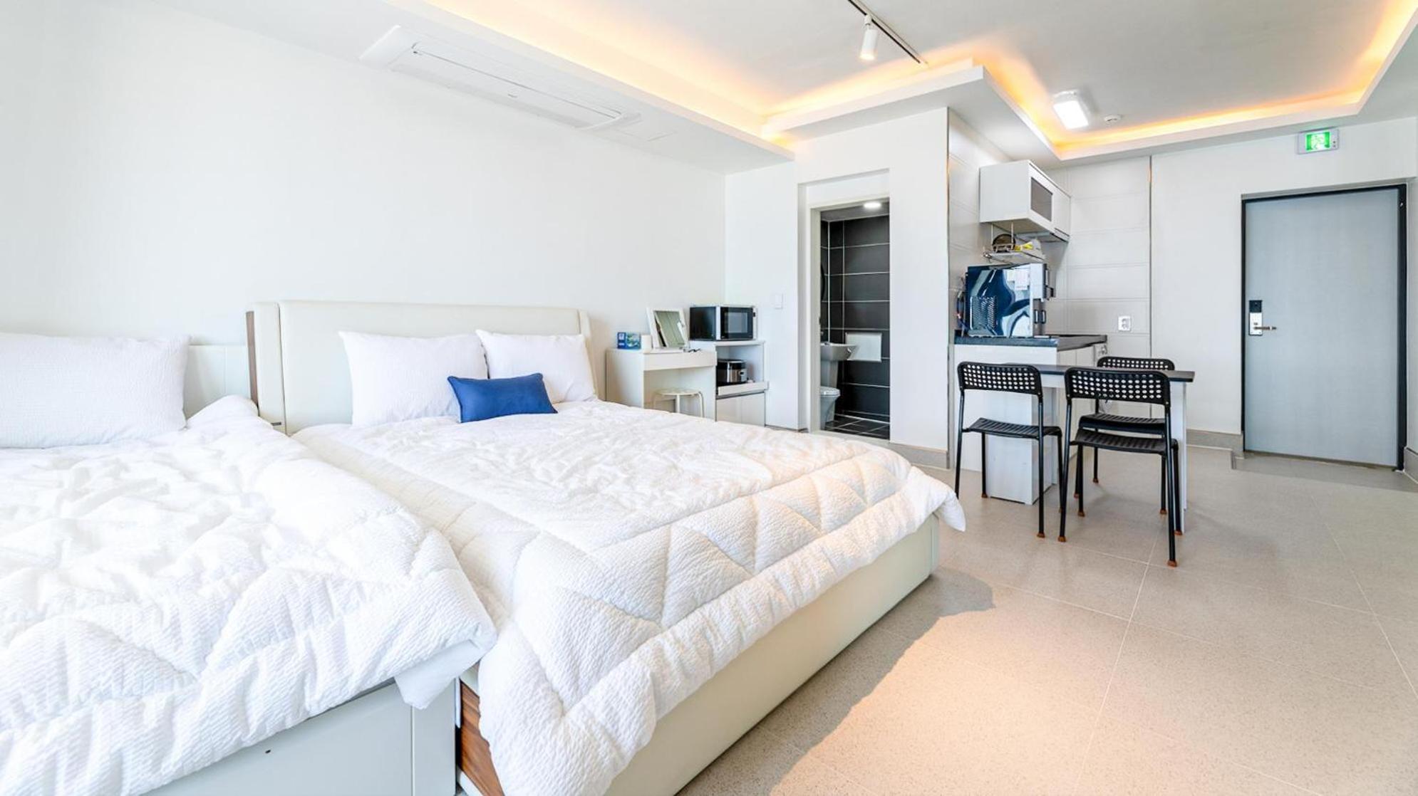 Goseong Belossi Ayajin Kids Poolvilla Chambre photo